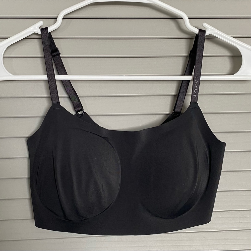 Calvin Klein Invisible Black Bra - Women’s Size Small